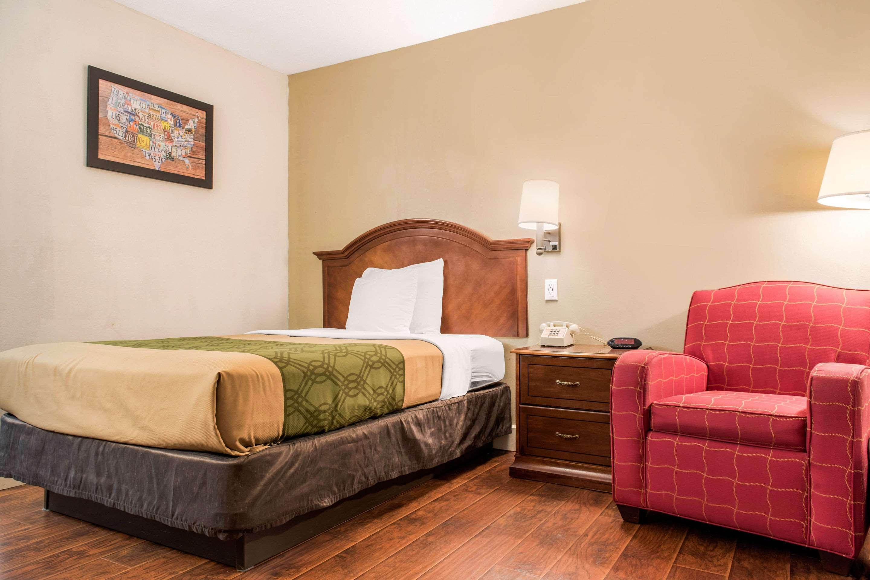เอคโคโน่ ลอดจ์ Hotel Holland ภายนอก รูปภาพ