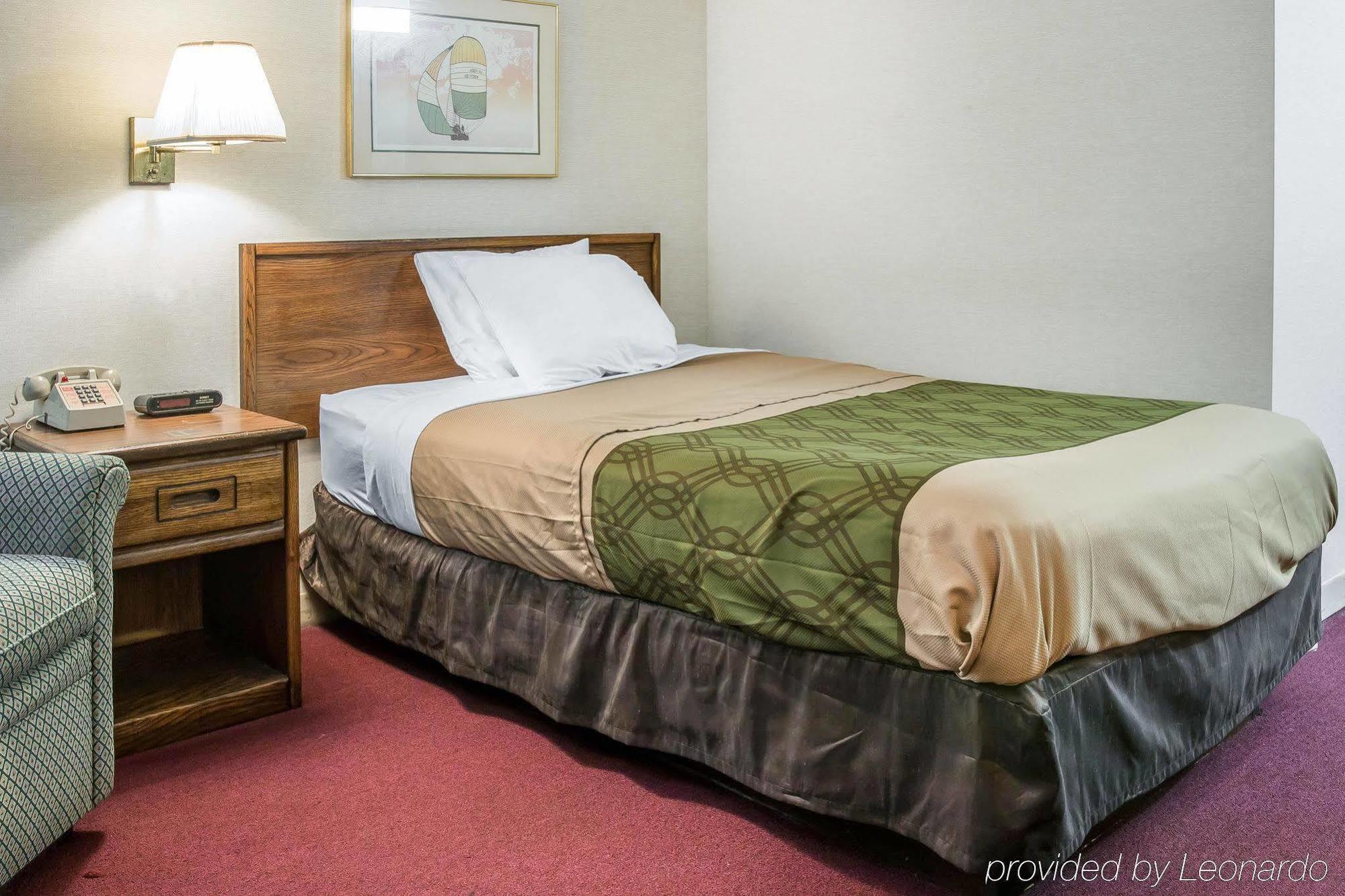 เอคโคโน่ ลอดจ์ Hotel Holland ภายนอก รูปภาพ